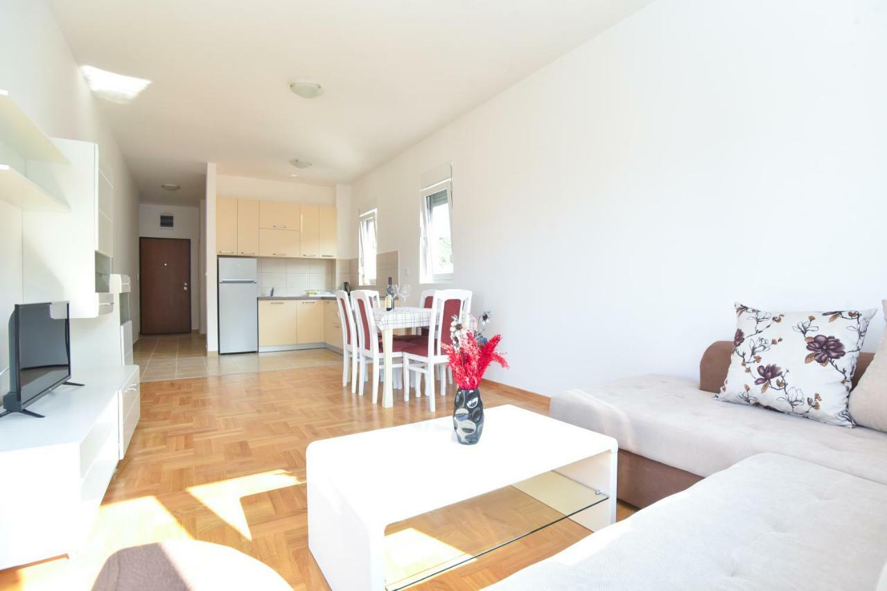 Jovan Lux Apartment Budva
