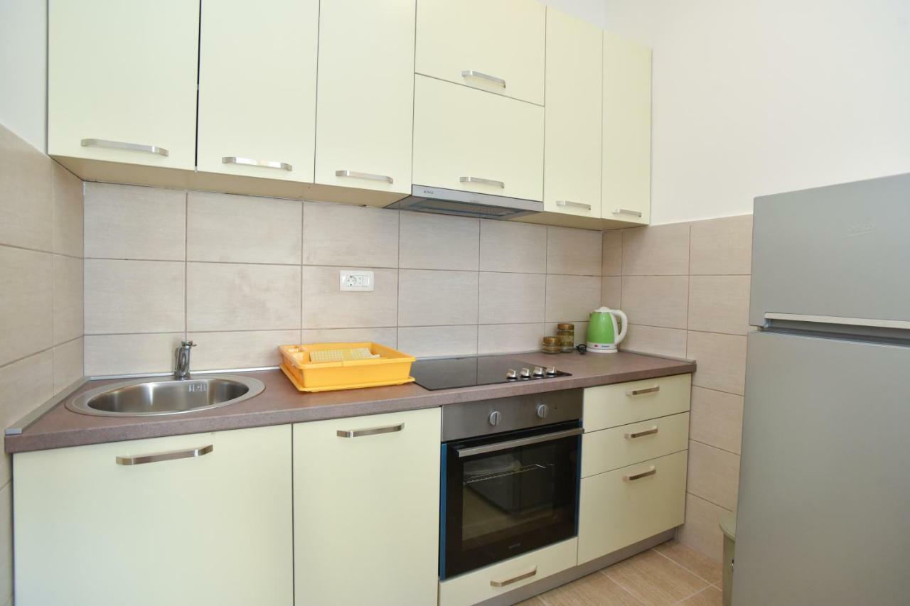 Apartment Jovan Lux Budva